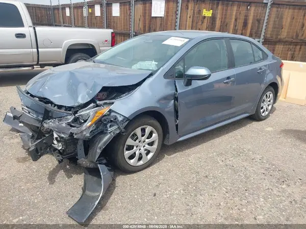 5YFB4MDE2RP200987 2024 TOYOTA COROLLA - Image 2