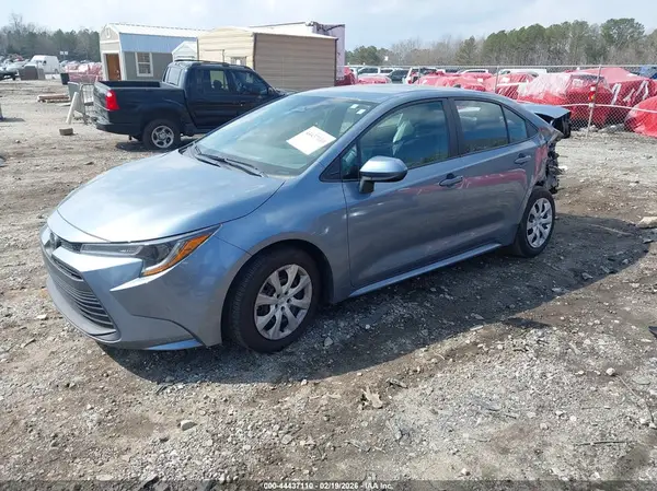 5YFB4MDE2RP204716 2024 TOYOTA COROLLA - Image 2