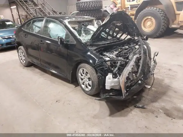 5YFB4MDE2RP216140 2024 TOYOTA COROLLA - Image 1