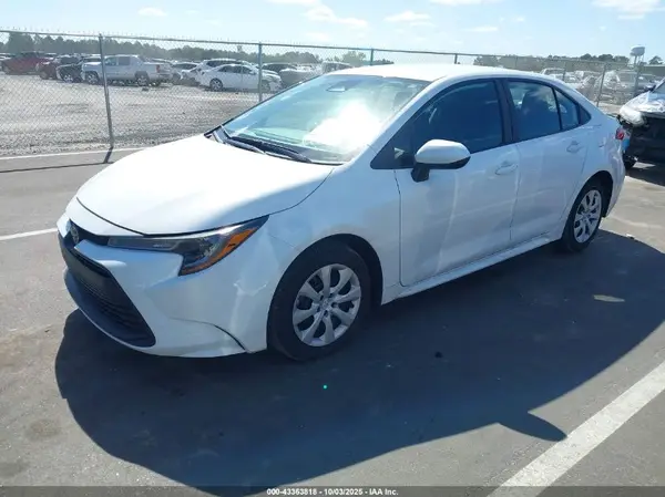 5YFB4MDE2RP225307 2024 TOYOTA COROLLA - Image 2