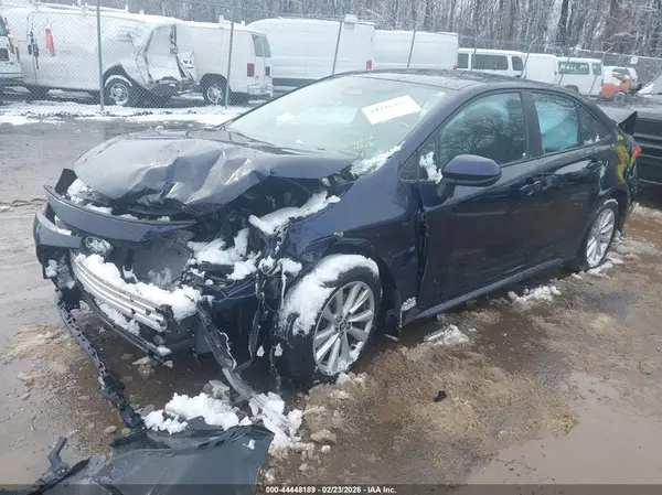 5YFB4MDE2SP234515 2025 TOYOTA COROLLA - Image 2
