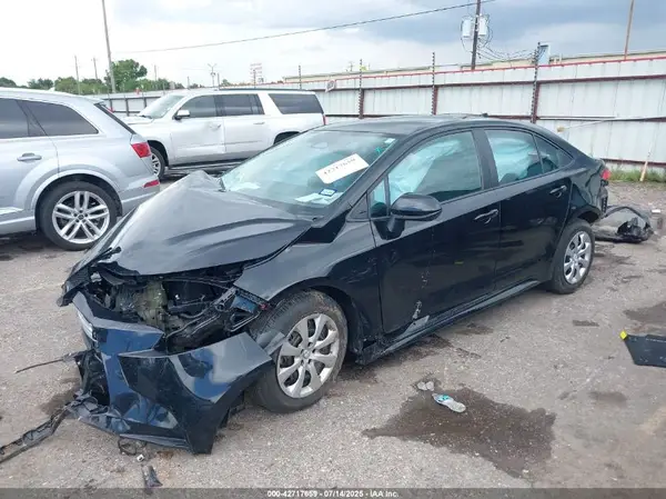 5YFB4MDE2SP235907 2025 TOYOTA COROLLA - Image 2