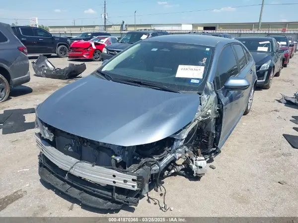 5YFB4MDE2SP237186 2025 TOYOTA COROLLA - Image 2