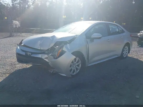 5YFB4MDE2SP238273 2025 TOYOTA COROLLA - Image 2