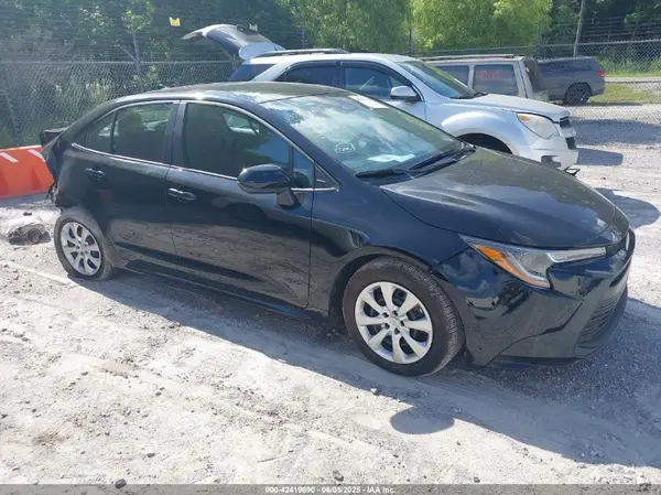 5YFB4MDE2SP242260 2025 TOYOTA COROLLA - Image 1