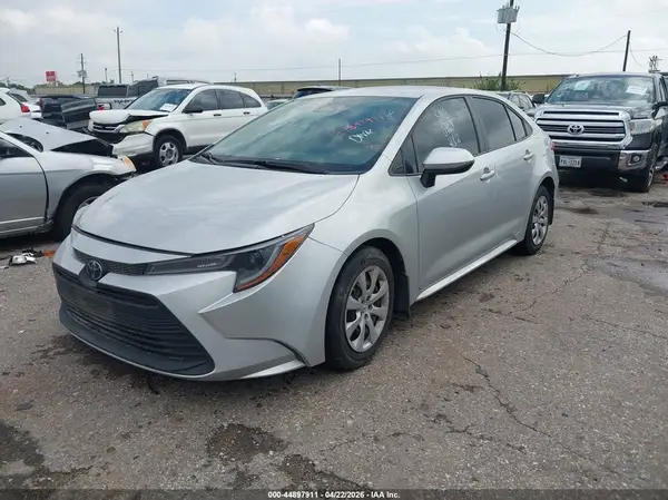 5YFB4MDE2SP245904 2025 TOYOTA COROLLA - Image 2