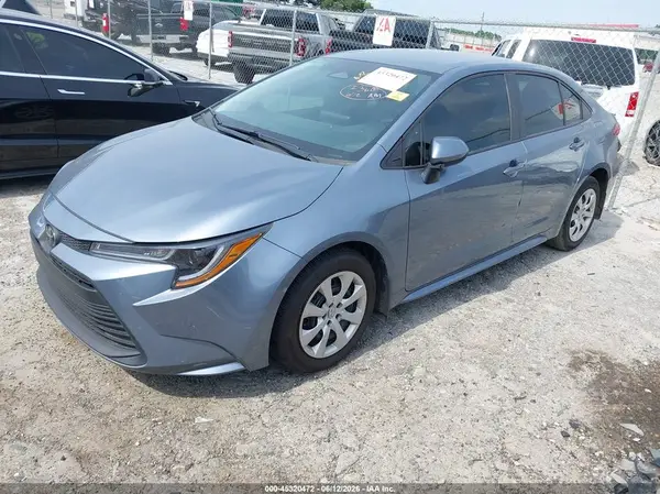 5YFB4MDE2SP251315 2025 TOYOTA COROLLA - Image 2