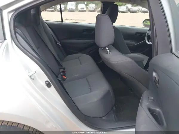 5YFB4MDE2SP258619 2025 TOYOTA COROLLA - Image 8