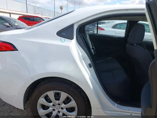 5YFB4MDE2SP262640 2025 TOYOTA COROLLA - Image 8