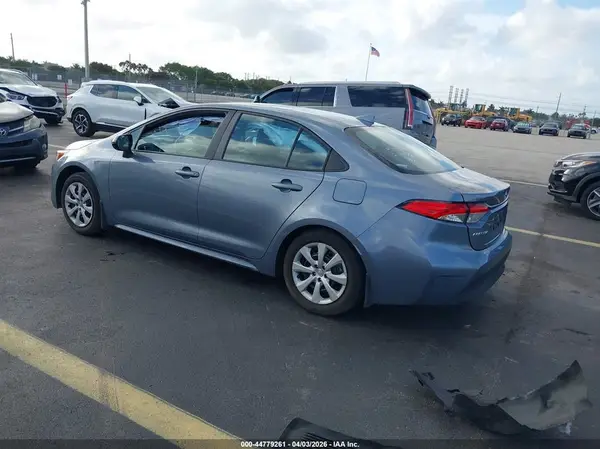 2025 TOYOTA COROLLA IAAI lot 44779261 auction photo 3