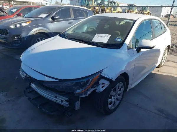 5YFB4MDE2SP275579 2025 TOYOTA COROLLA - Image 2