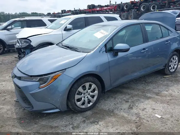 5YFB4MDE2SP281821 2025 TOYOTA COROLLA - Image 2
