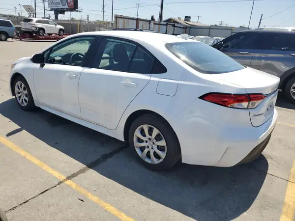 5YFB4MDE2SP282323 2025 TOYOTA COROLLA - Image 2