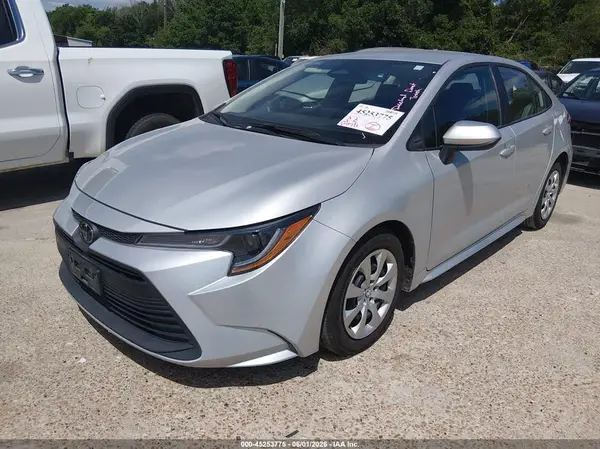 5YFB4MDE2SP282791 2025 TOYOTA COROLLA - Image 2