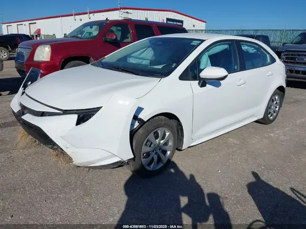 5YFB4MDE2SP287814 2025 TOYOTA COROLLA - Image 2