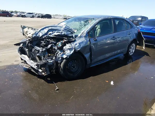 5YFB4MDE2SP294133 2025 TOYOTA COROLLA - Image 2
