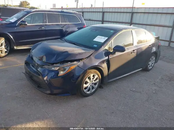 5YFB4MDE2SP312095 2025 TOYOTA COROLLA - Image 2