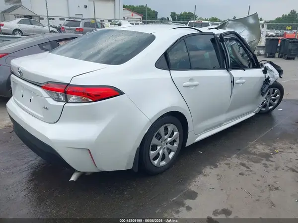 5YFB4MDE2SP315823 2025 TOYOTA COROLLA - Image 2