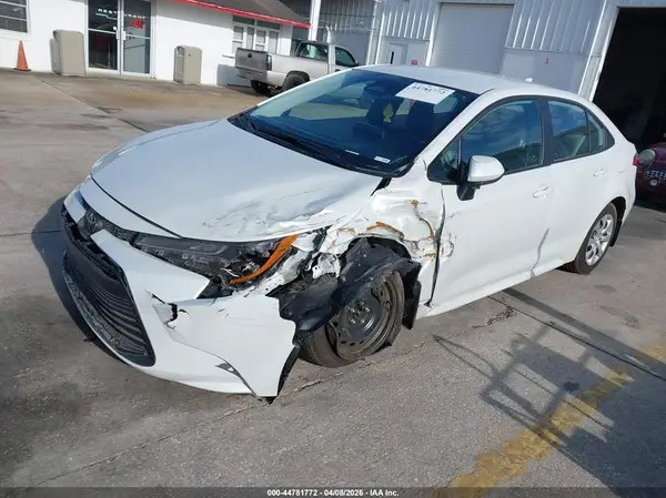 5YFB4MDE2SP322156 2025 TOYOTA COROLLA - Image 2