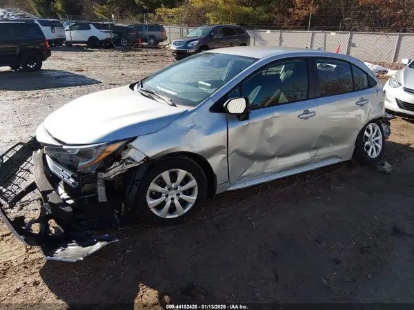 5YFB4MDE2SP343783 2025 TOYOTA COROLLA - Image 2