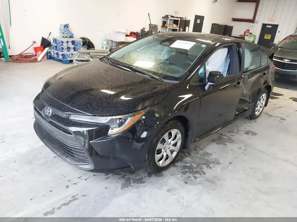 5YFB4MDE2SP353343 2025 TOYOTA COROLLA - Image 2