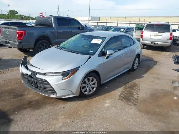 5YFB4MDE2SP357201 2025 TOYOTA COROLLA - Image 2