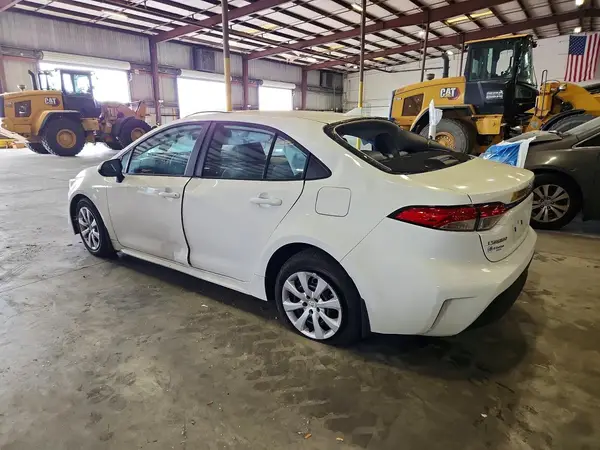 5YFB4MDE2TP367695 2026 TOYOTA COROLLA - Image 2