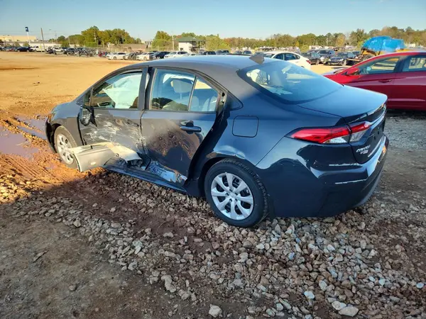 5YFB4MDE2TP372931 2026 TOYOTA COROLLA - Image 2