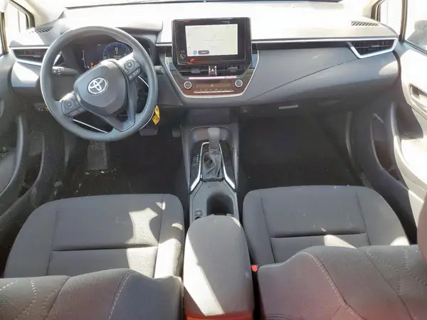 5YFB4MDE2TP373173 2026 TOYOTA COROLLA - Image 8
