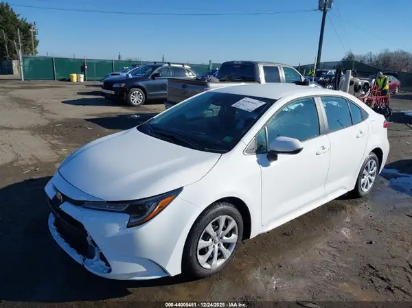 5YFB4MDE2TP388160 2026 TOYOTA COROLLA - Image 2