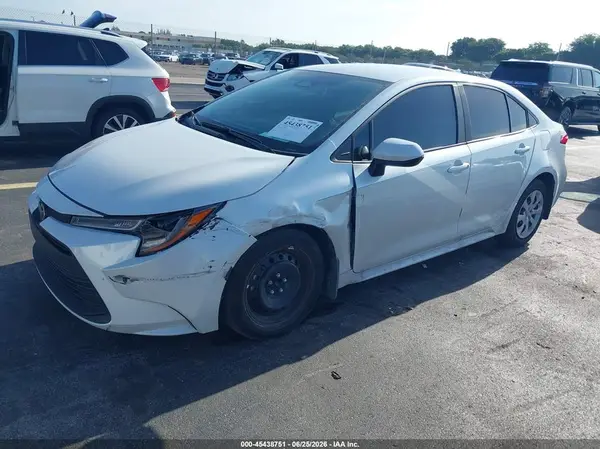 5YFB4MDE2TP444338 2026 TOYOTA COROLLA - Image 2