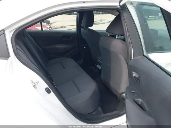 5YFB4MDE3PP006157 2023 TOYOTA COROLLA - Image 8