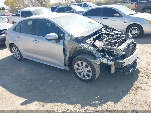 5YFB4MDE3PP011942 2023 TOYOTA COROLLA - Image 1