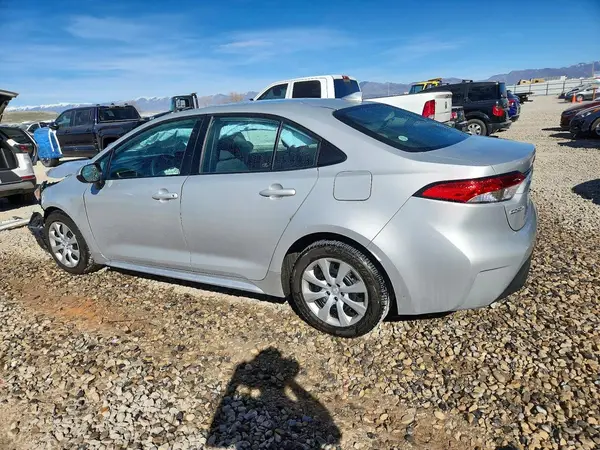 5YFB4MDE3PP012833 2023 TOYOTA COROLLA - Image 2