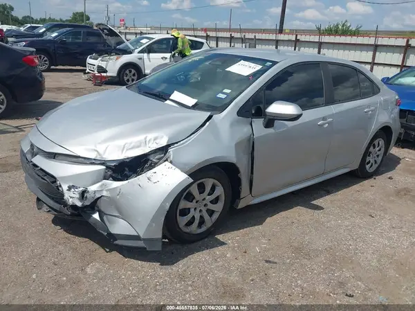 5YFB4MDE3PP018695 2023 TOYOTA COROLLA - Image 2