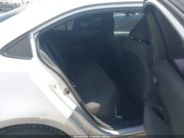 5YFB4MDE3PP018695 2023 TOYOTA COROLLA - Image 8