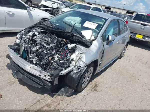 5YFB4MDE3PP024223 2023 TOYOTA COROLLA - Image 2