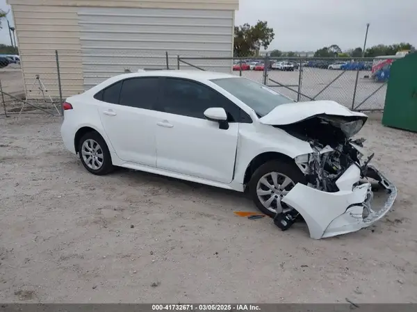 5YFB4MDE3PP038543 2023 TOYOTA COROLLA - Image 1