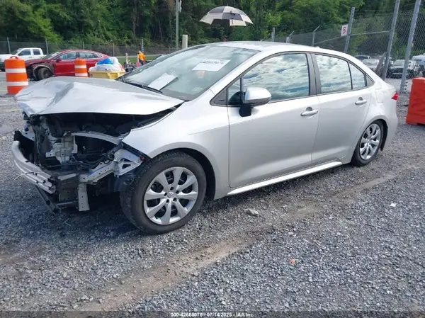 5YFB4MDE3PP038591 2023 TOYOTA COROLLA - Image 2