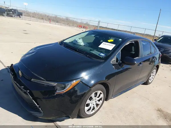 5YFB4MDE3PP061191 2023 TOYOTA COROLLA - Image 2