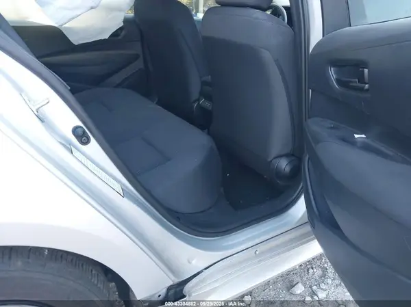 5YFB4MDE3PP063667 2023 TOYOTA COROLLA - Image 8