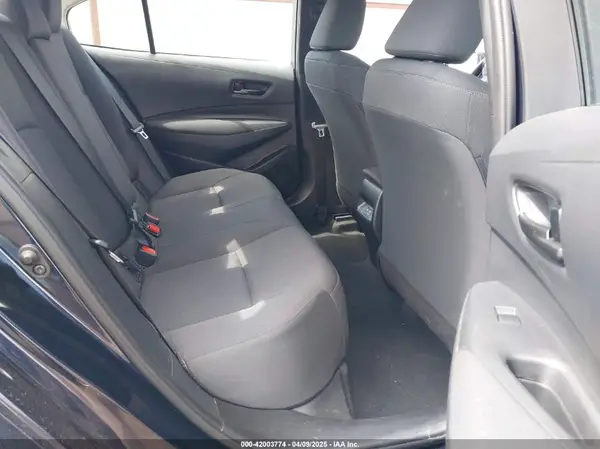 5YFB4MDE3PP068965 2023 TOYOTA COROLLA - Image 8