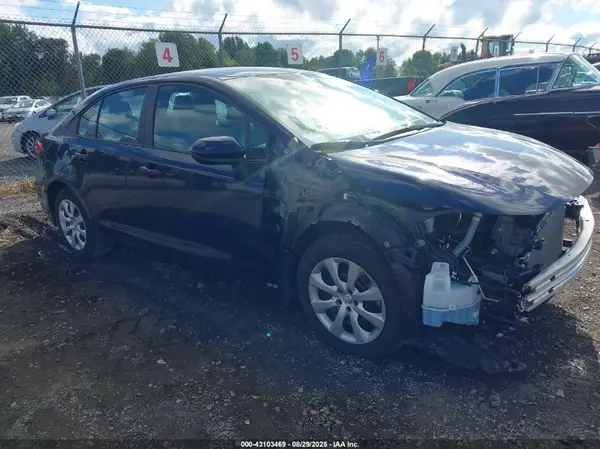 5YFB4MDE3RP086921 2024 TOYOTA COROLLA - Image 1