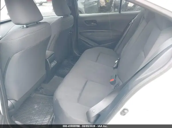 5YFB4MDE3RP087700 2024 TOYOTA COROLLA - Image 8