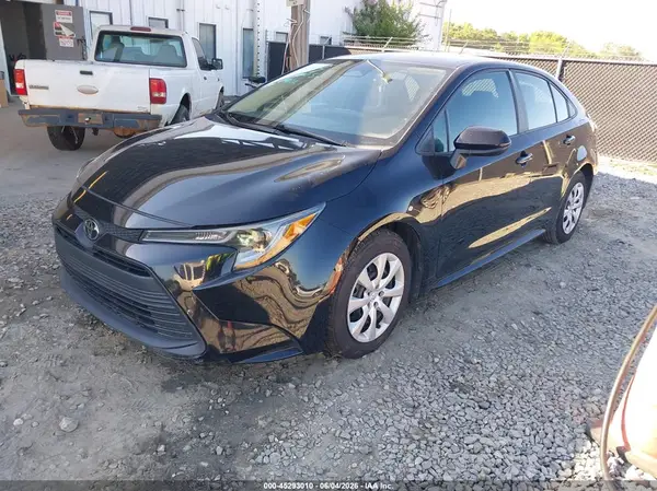 5YFB4MDE3RP097109 2024 TOYOTA COROLLA - Image 2