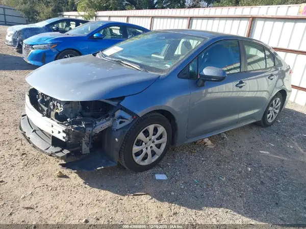 5YFB4MDE3RP097241 2024 TOYOTA COROLLA - Image 2