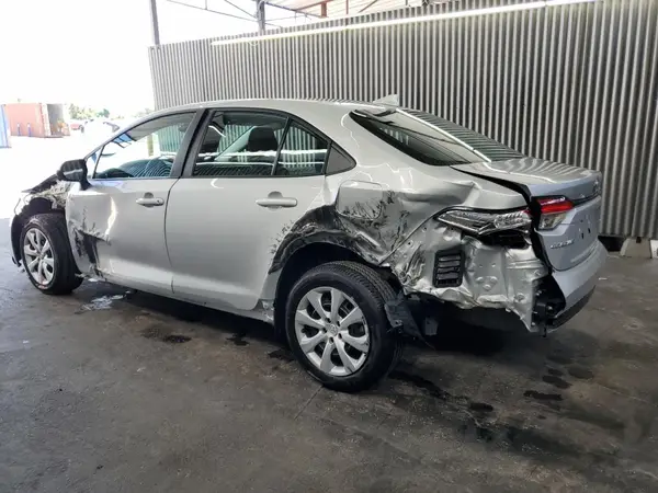 5YFB4MDE3RP100641 2024 TOYOTA COROLLA - Image 2
