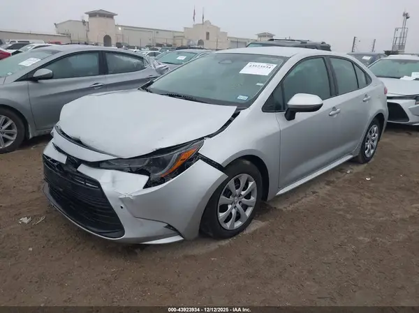 5YFB4MDE3RP100896 2024 TOYOTA COROLLA - Image 2