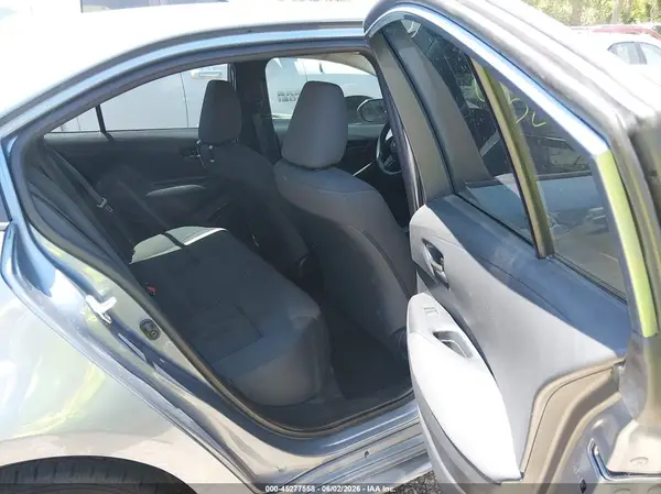 5YFB4MDE3RP102910 2024 TOYOTA COROLLA - Image 8