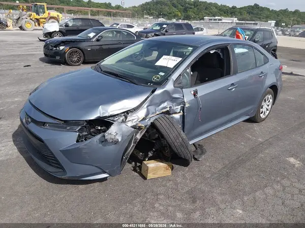 5YFB4MDE3RP108772 2024 TOYOTA COROLLA - Image 2